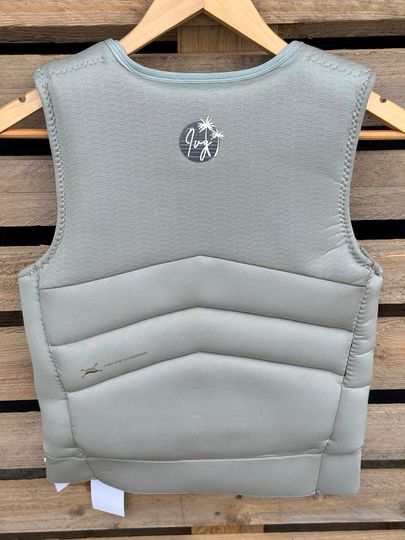 Ivy Ivy Cache Vest 10 Sample Not Approved