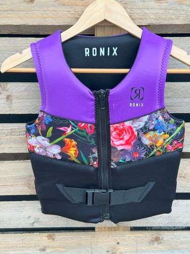 Ronix Ronix Daydream Vest Women's 8 Sample Not Approved.  (C214)