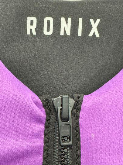 Ronix Ronix Daydream Vest Ladies 8 Sample Not Approved.  (C214)