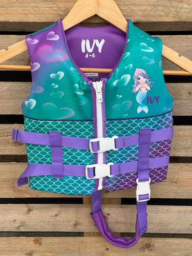 Ivy IVY Sample Girls 4-6 Vest. NOT APPROVED. (C219)