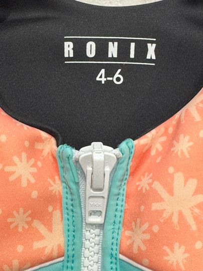 Ronix Ronix Girle Vest 4-6 Sample Not Approved. (C221)