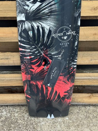 Ronix 2025 Krush 140 damaged. In plastic.  (C232)