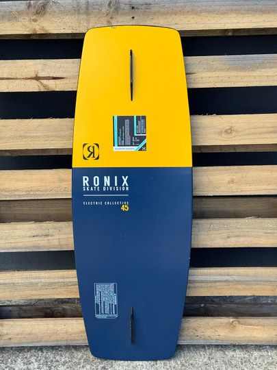 Ronix 2025 Skate Electric Collective 45' Damaged.  (C238)
