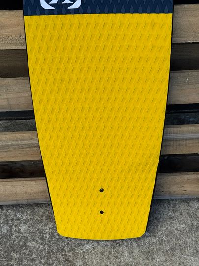Ronix 2025 Skate Electric Collective 45' Damaged.  (C238)