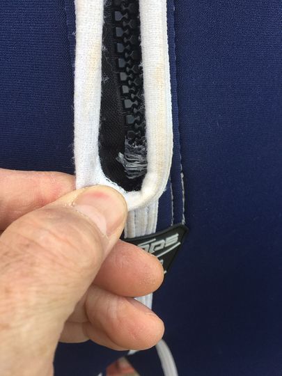 Sands 2024 Titan Barefoot Suit Large - Repaired. (C187)