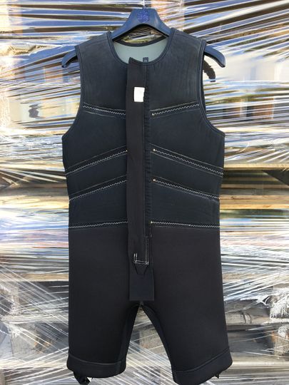 Sands 2024 Sands Titan Barefoot Suit. Large.  Used Repaired.  (C016)