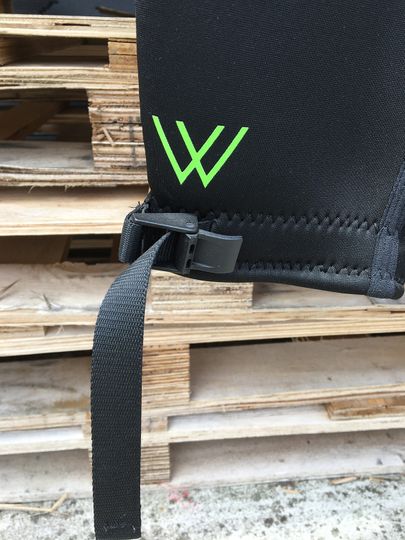 Wavelength SAMPLE 2022 WL JNR BUOYANCY SUIT - Neon Lime - 10. C004