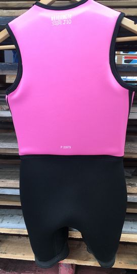 Wavelength SAMPLE 2022 WL JNR BUOYANCY SUIT - Pink/Black - 10. NON APPROVED (C111)