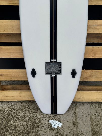 Ronix 2026 Wave King Surfer 5'6 - Ex Demo C62