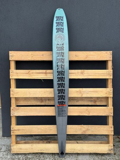 Radar 2026 Senate Graphite 67 - Ex Demo C147