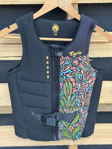 Radar 2025 Lyric Sample Vest Ladies 8 - Approved (C44)