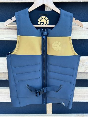 Radar 2025 Tidal Sample vest M - Approved (C40)