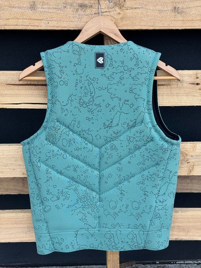 KGB 2026 STASH SAMPLE VEST M - APPROVED (C75)