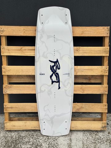 Ronix 2026 RXT 140 - Ex demo (C155)