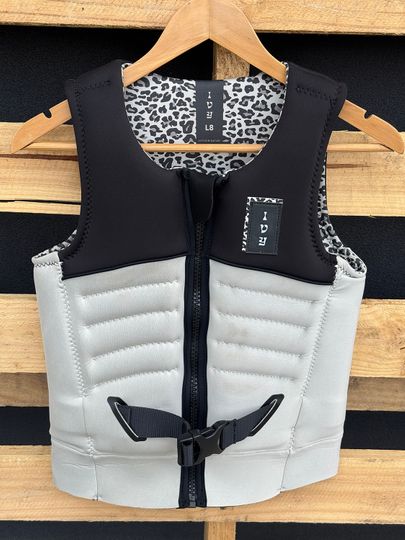 Ivy 2026 Savannah sample vest 8 - approved (C81)