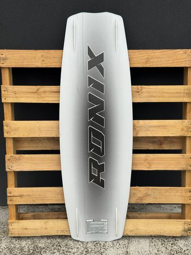 Ronix 2026 One legacy 142 - ex demo (C157)