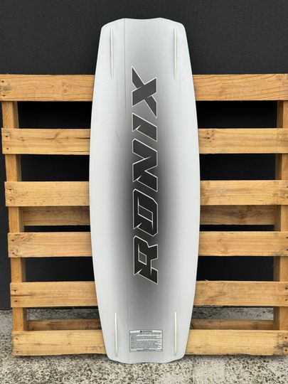 Ronix 2026 One legacy 142 - ex demo (C157)