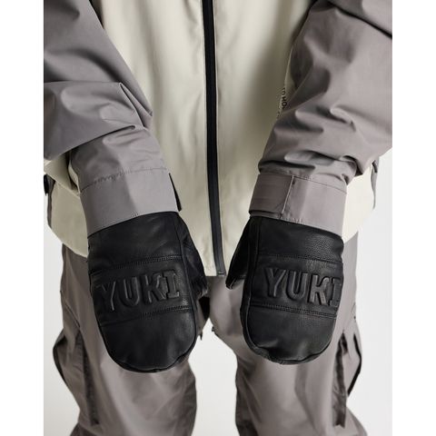 Yuki Threads 2026 Legit Mitt