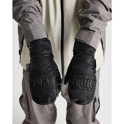 Yuki Threads 2026 Legit Mitt