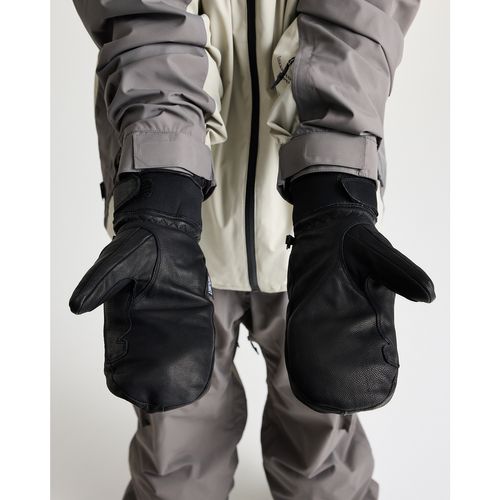 Yuki Threads 2026 Legit Mitt