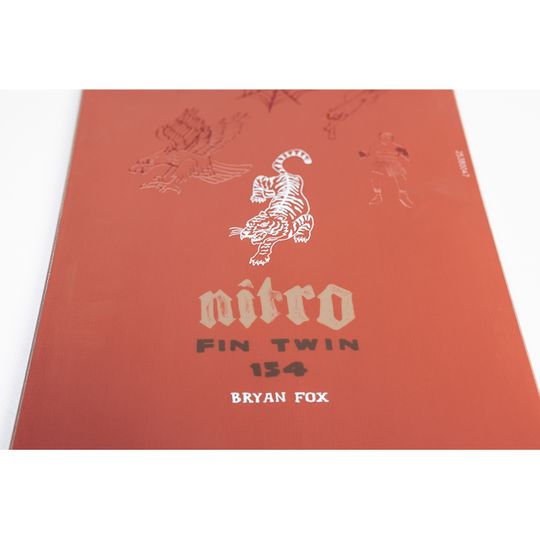 Nitro 2027 Fintwin Snowboard