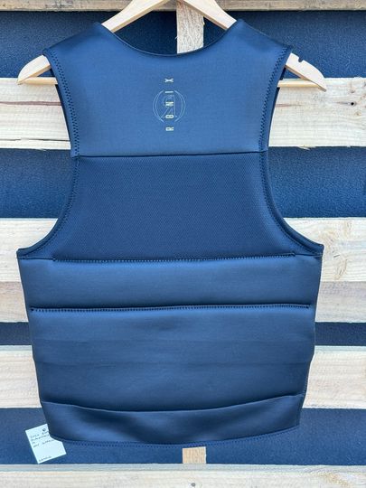 Ronix 2026 Blackjack Vest M - NON Approved Sample (C88)