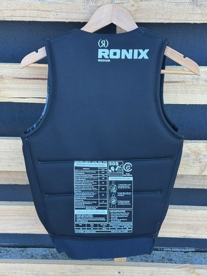 Ronix 2026 Point Break Vest M - Approved Sample (C98)