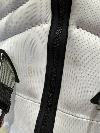 Ivy 2026 SIGNATURE VEST 8 - APPROVED USED (C114)