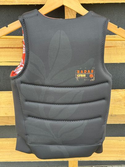 Radar 2026 LYRIC VEST 8 - APPROVED (C126)