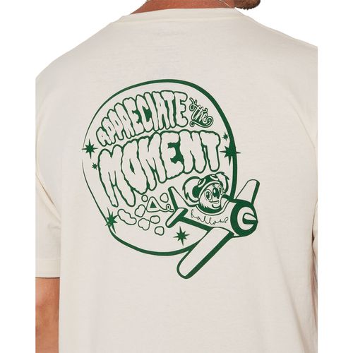Follow 2027 Moment Tee