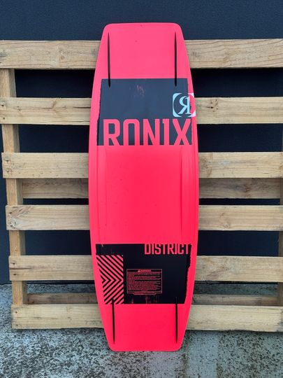 Ronix 2026 District 129 - Ex Demo (C139)