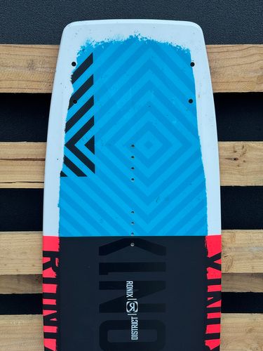 Ronix 2026 District 129 - Ex Demo (C139)