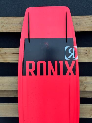 Ronix 2026 District 129 - Ex Demo (C139)