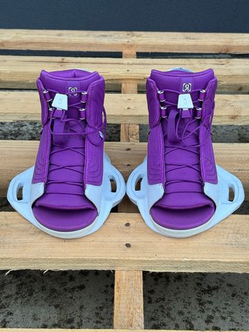 Ronix 2026 August Kids Boot 2-6 - Ex Demo (C149)