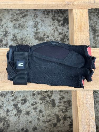 Radar 2026 Lyric Gloves M - Sample (C160)
