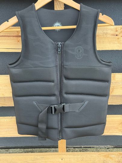 Ivy 2026 Nova vest 10 - NON APPROVED Sample (C201)
