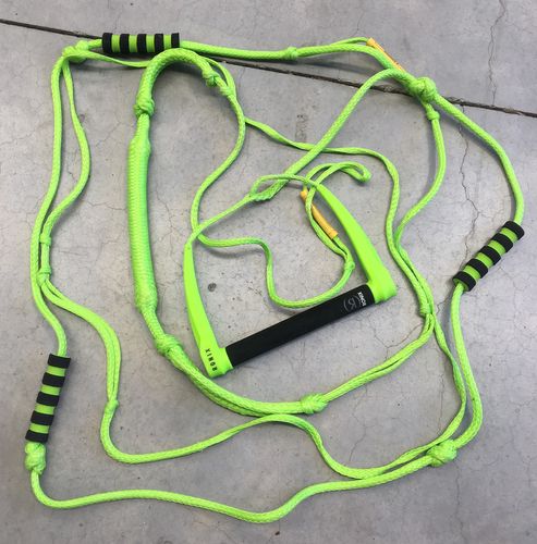 Ronix 2026 Ronix Silicone Bungee Surf Rope&Handle. Used (C027)