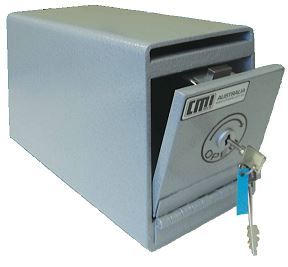MINI DEPOSIT SAFE KEY 220X150X305 14KG