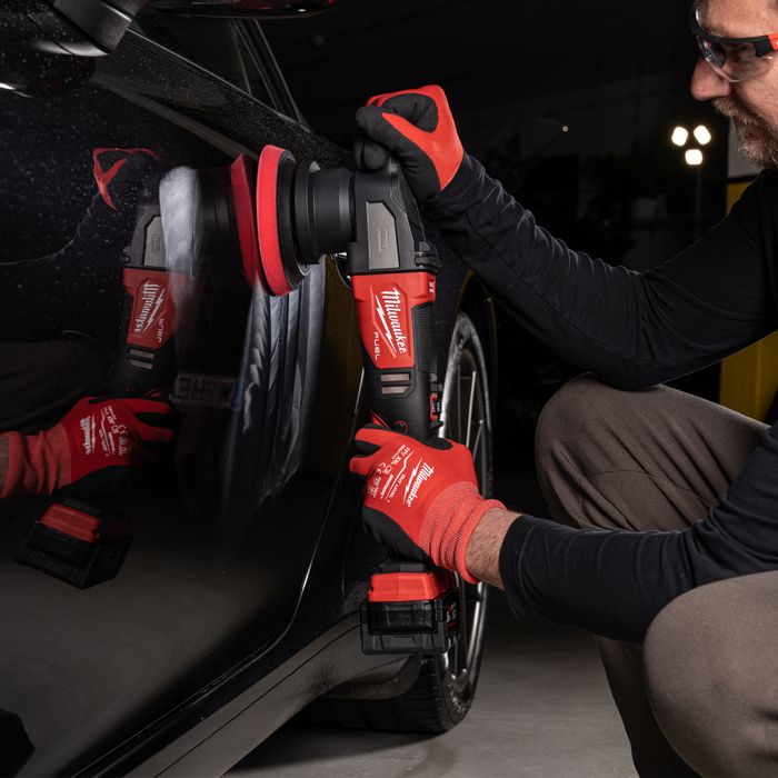 Milwaukee m18 fuel cordless polisher hot sale