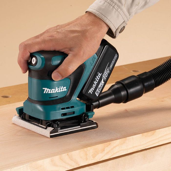 Makita detail deals sander cordless