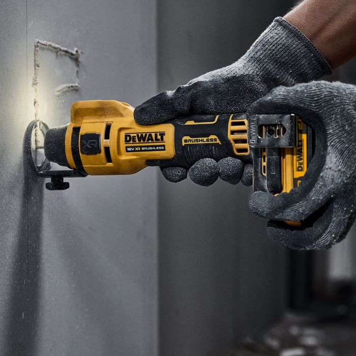 Dewalt brushless best sale cut out tool