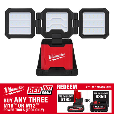 Milwaukee M18 LED Three Panel Flood Light 18V - Bare Tool