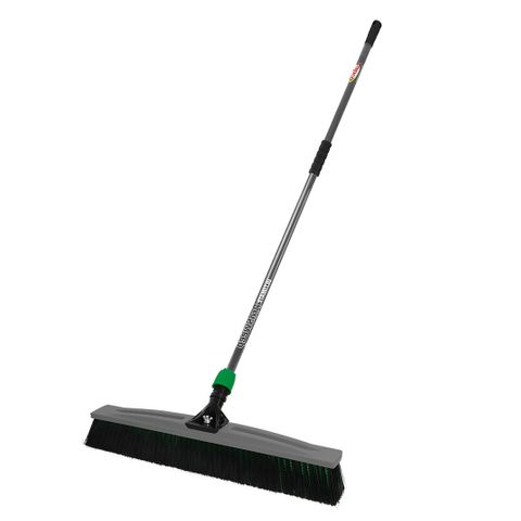 ULTIMATE BROOM - MED STIFF 600