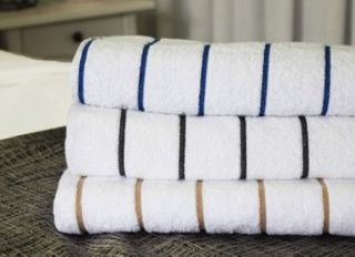 HORIZON POOL TOWEL TAN
