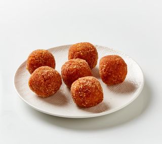 Arancini- Tomato and Basil (25)1kg x5