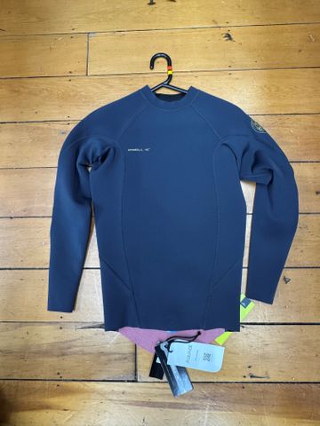 O'neill Defender 2mm L/s Jkt Gun/gun M