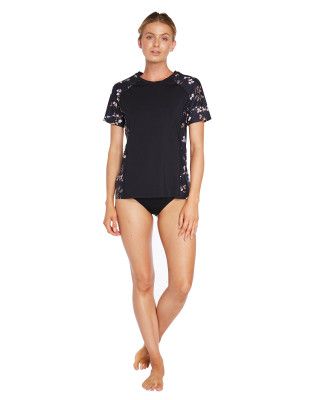 O'Neill Coast Short Sleeve Loose Fit Uvt - Black Floral