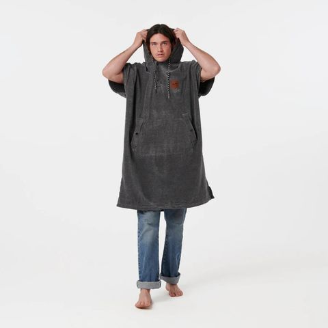 Slowtide The Digs Extra-Warm Poncho - Heather Grey