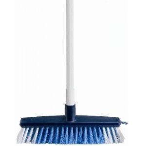 INDOOR BROOM & HANDLE