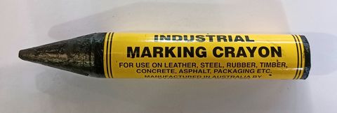 WATERPROOF CRAYONS BLACK